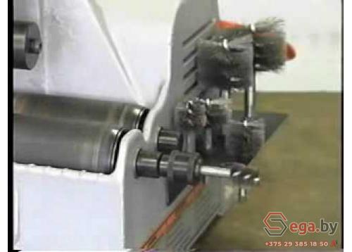 Embedded thumbnail